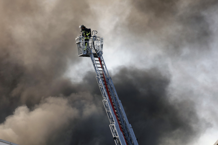 Großbrand in Offenbacher Recycling Betrieb